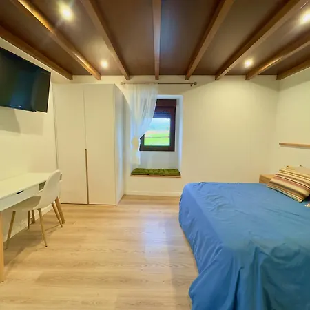 Mini Casa A Revota